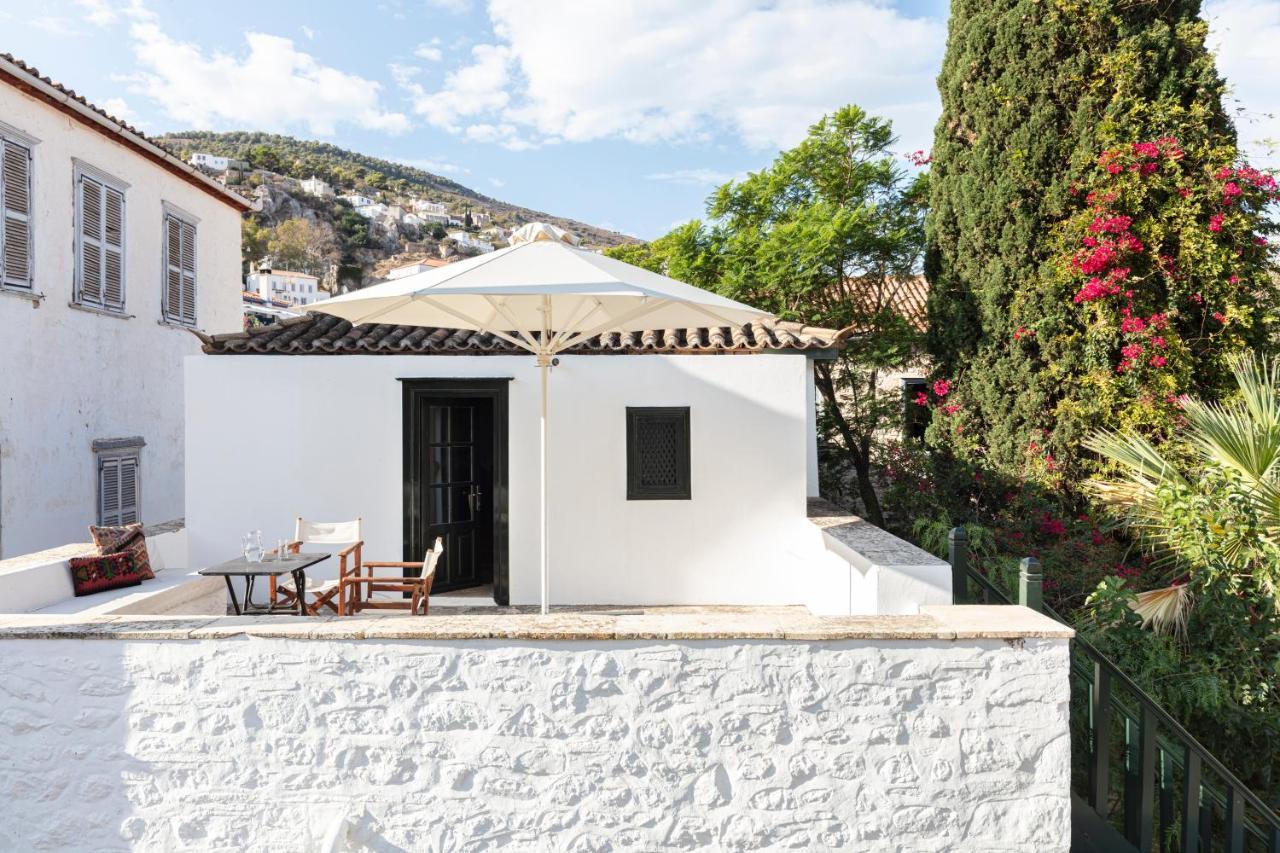 Bratsera Boutique Hotel Hydra  Exteriör bild