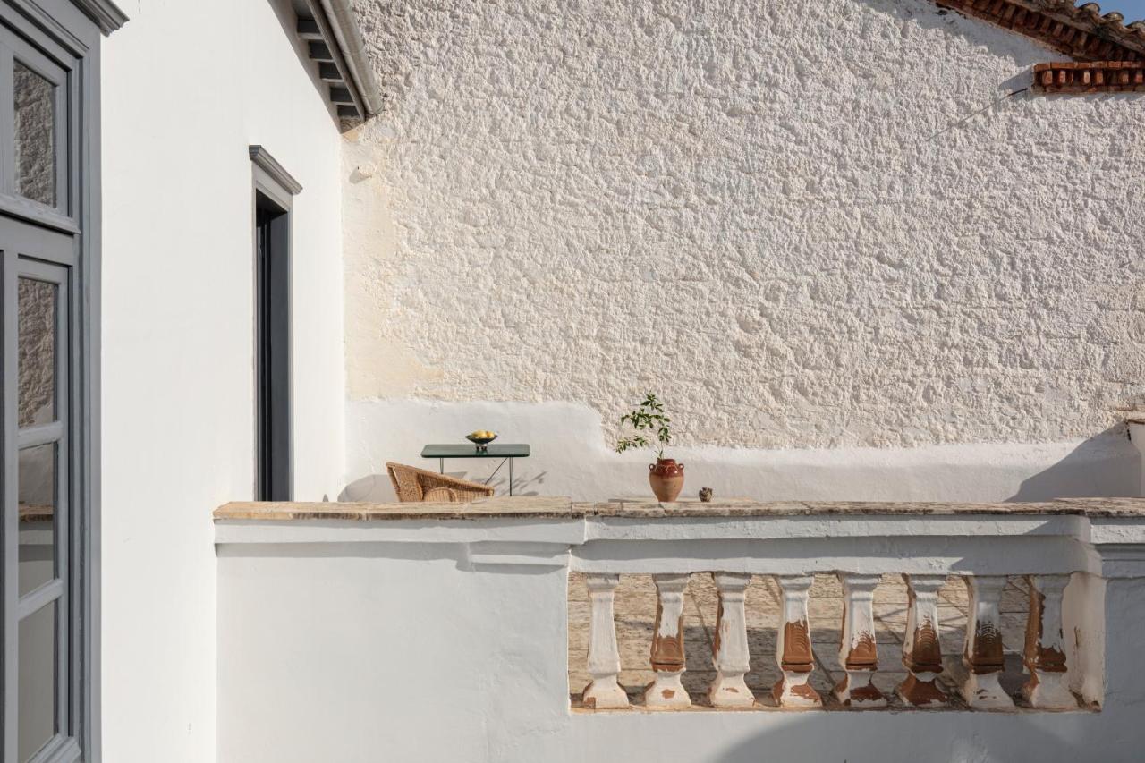 Bratsera Boutique Hotel Hydra  Exteriör bild