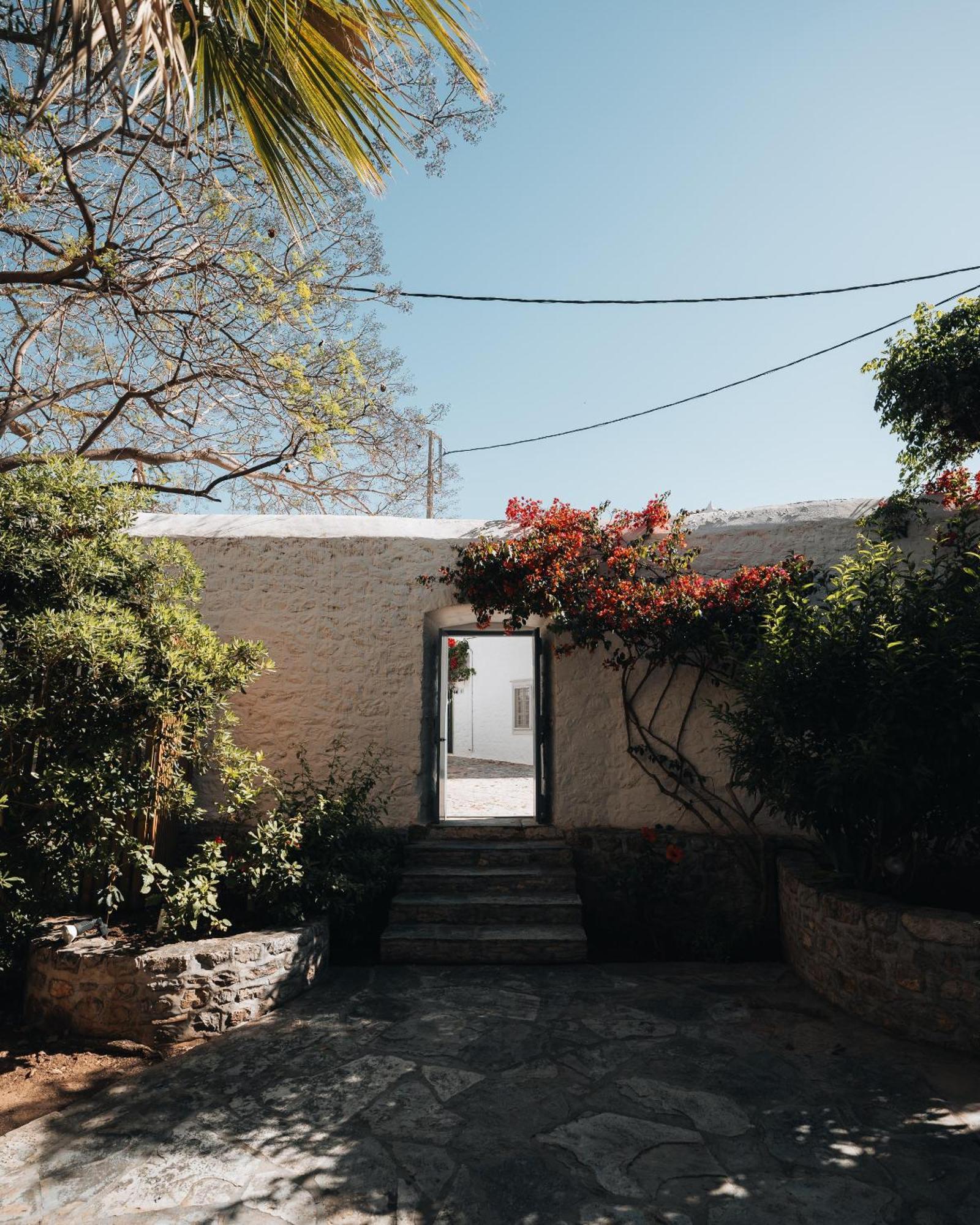 Bratsera Boutique Hotel Hydra  Exteriör bild