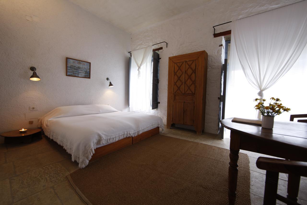 Bratsera Boutique Hotel Hydra  Exteriör bild